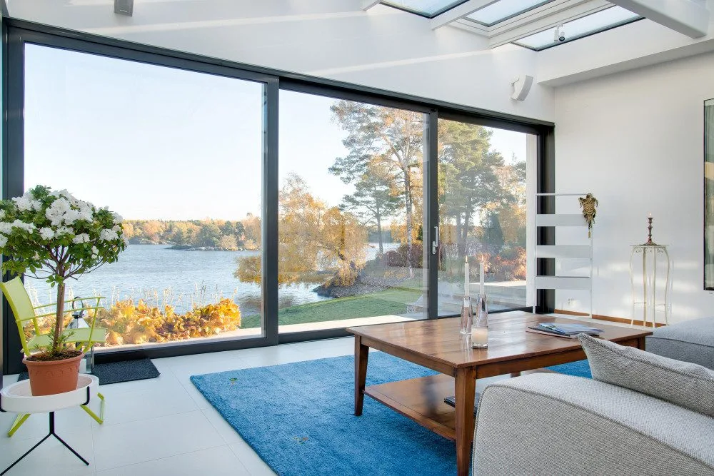 aluminium sliding window for balcony area